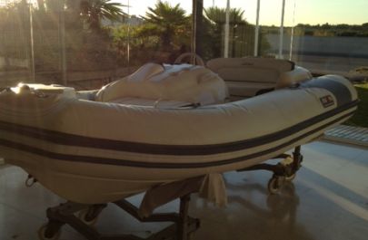 AVON SEASPORT JET 320 SC DL AVON SEASPORT JET 320 SC DL
